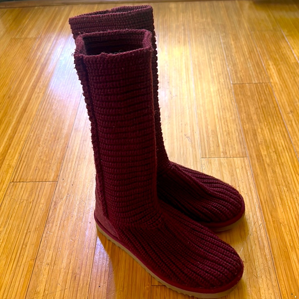 Knit Maroon UGG Boots Sz7